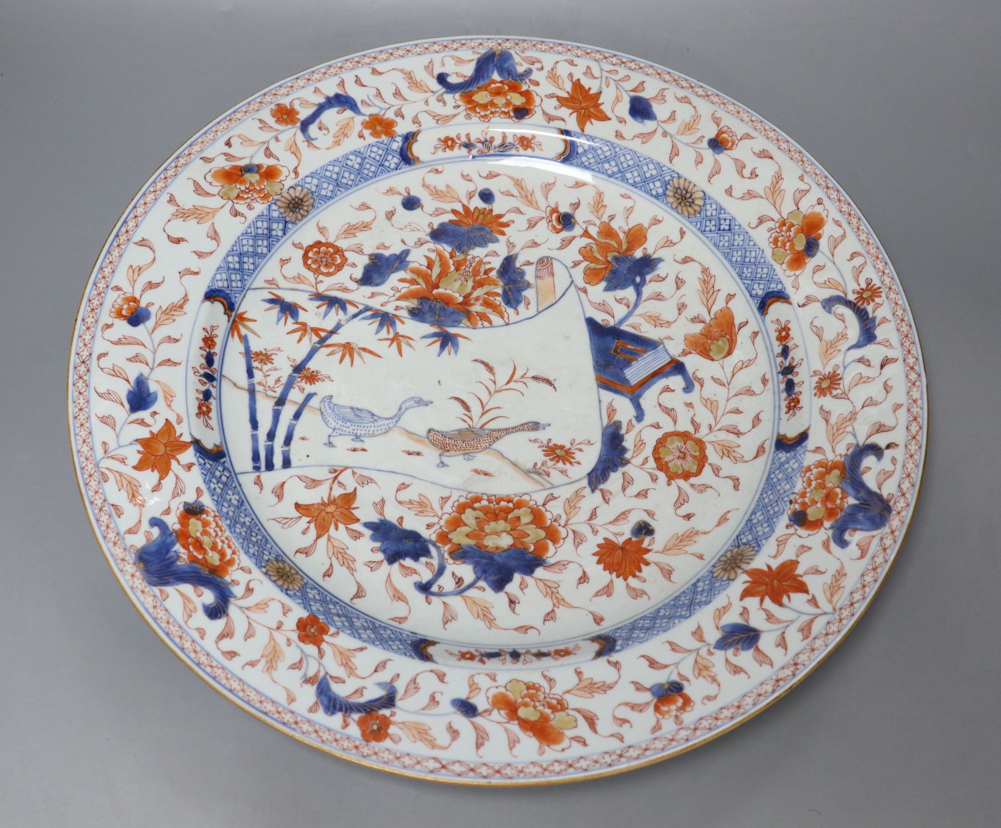 A Chinese Imari charger, c.1740, 42cm